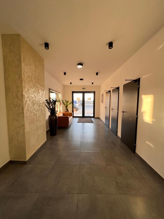 Appartement Rivapark à Dunajská Streda Extérieur photo