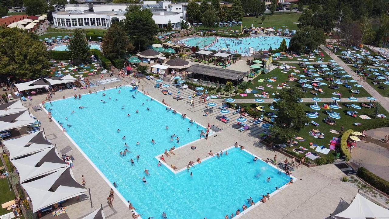Appartement Rivapark à Dunajská Streda Extérieur photo