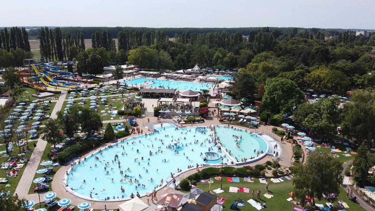 Appartement Rivapark à Dunajská Streda Extérieur photo